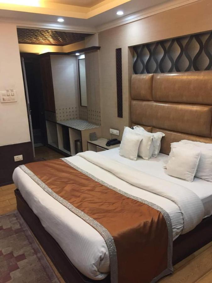 Vella Marina Group Of Hotels เฮเลน ภายนอก รูปภาพ