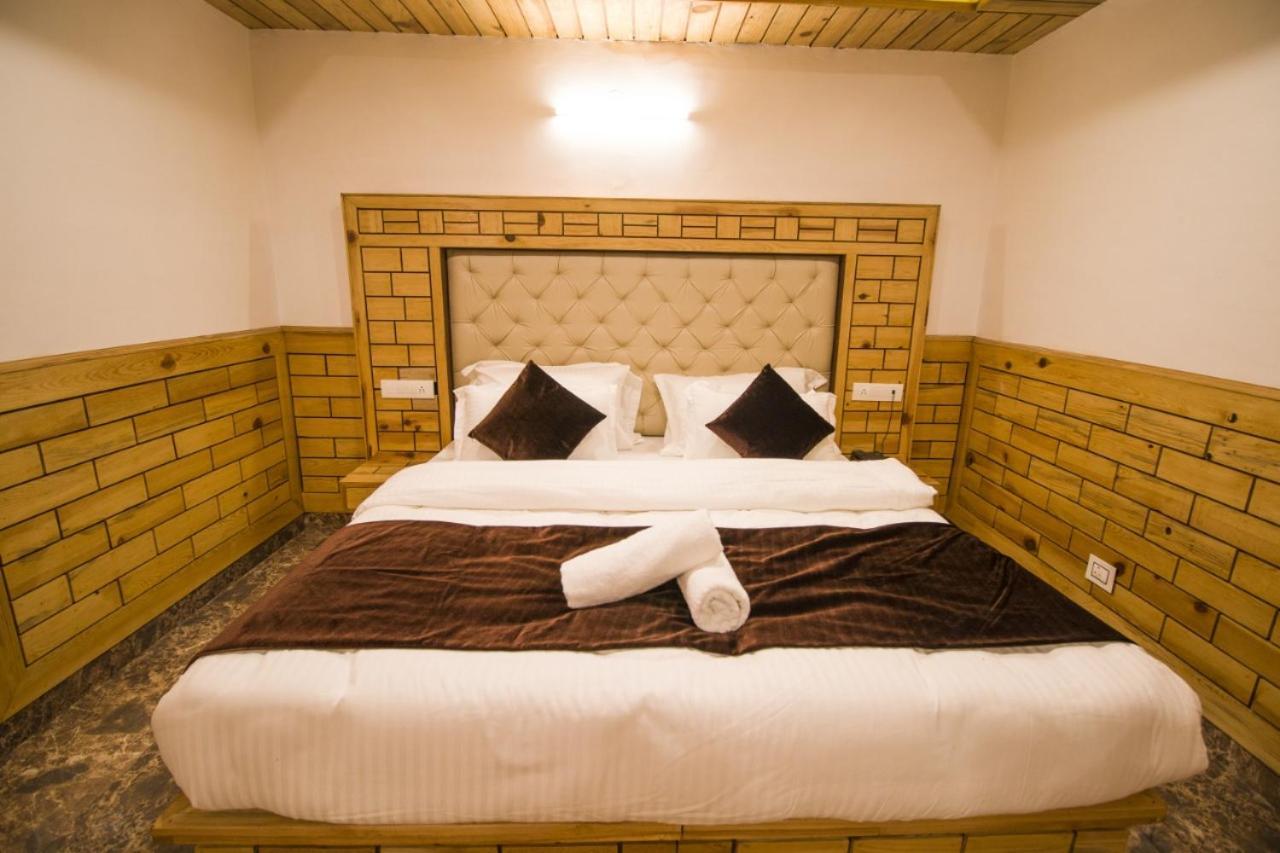 Vella Marina Group Of Hotels เฮเลน ภายนอก รูปภาพ
