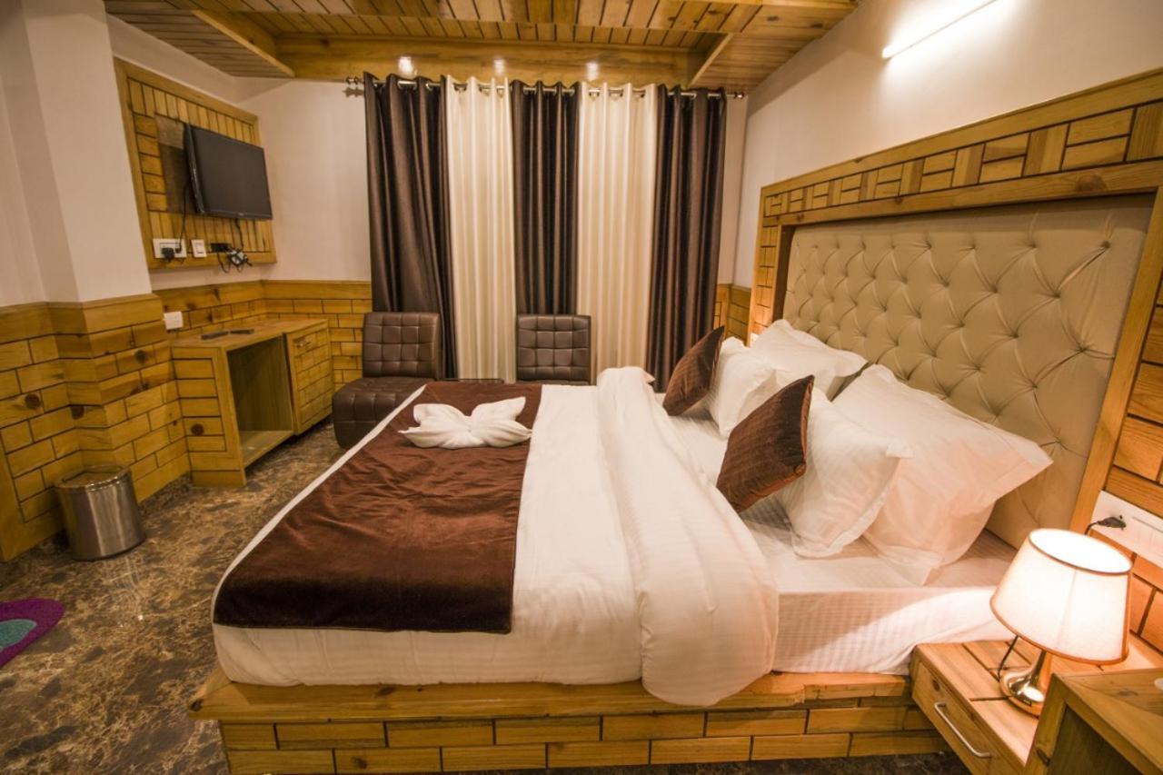 Vella Marina Group Of Hotels เฮเลน ภายนอก รูปภาพ